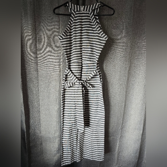 Striped Halter Neck Jumpsuit Grey And White Size Small Tie Waist - Picture 1 of 5